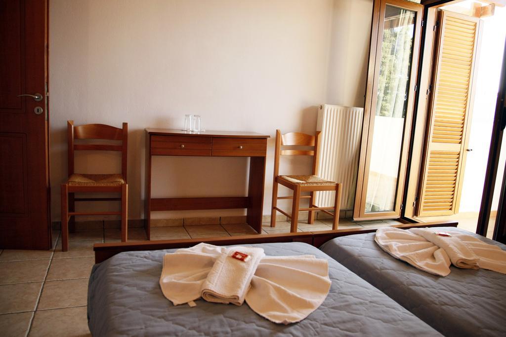 Kalliopi Hotel Kastellion Bilik gambar